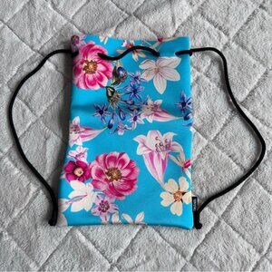 TRIANGL | Paloma Arianca Neoprene Beach Bag | Teal Floral